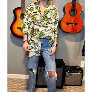 George Hawaiian Print Button Down Shirt